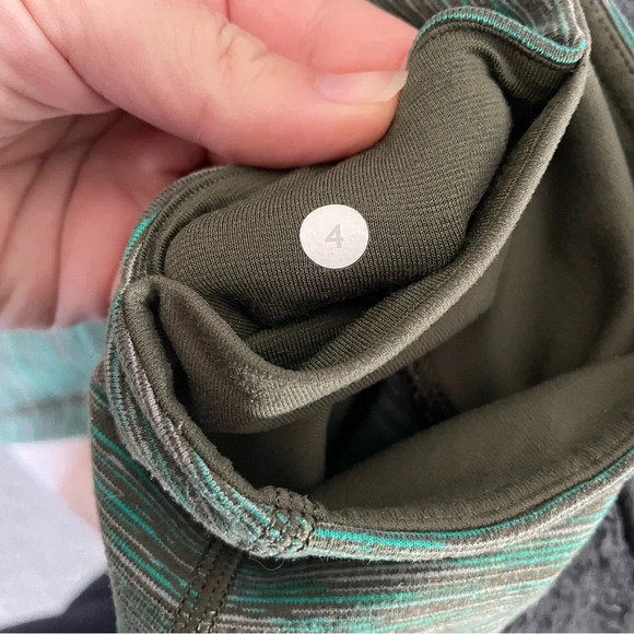 Lululemon Wunder Under Cropped Athletic Yoga Leggings Sz 4 - Picture 8 of 8